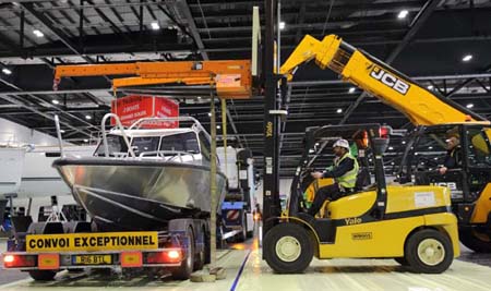 Briggs Equipment’s short-term hire helps GES get the show on the road