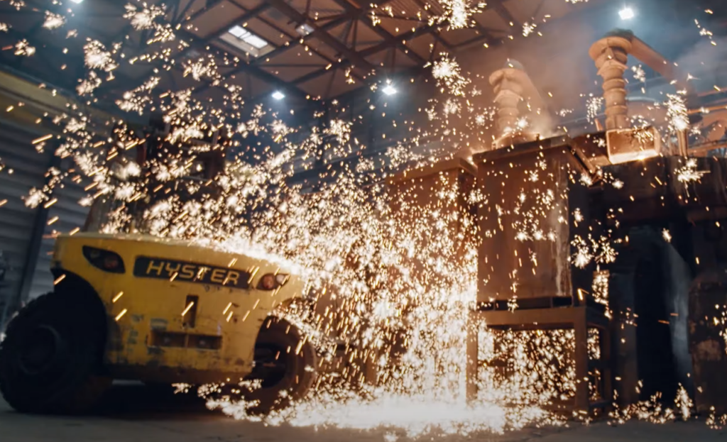 Hyster truck operating in metal industry