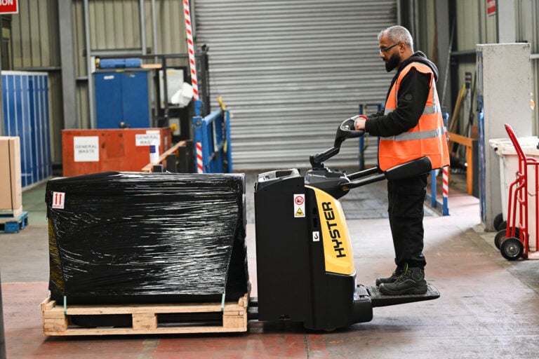 MHE: An Introduction To Materials Handling Equipment - Briggs Equipment
