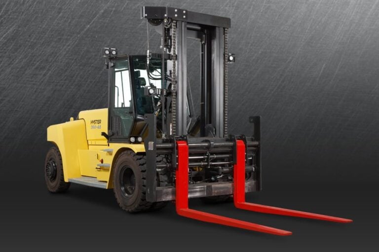 Hyster heavy duty forklift truck