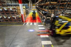 Speed limitation is a Hyster Reaction feature which reduces speeds based on speed zoning and object detection. This emerging technology helps improve operator and warehouse safety.