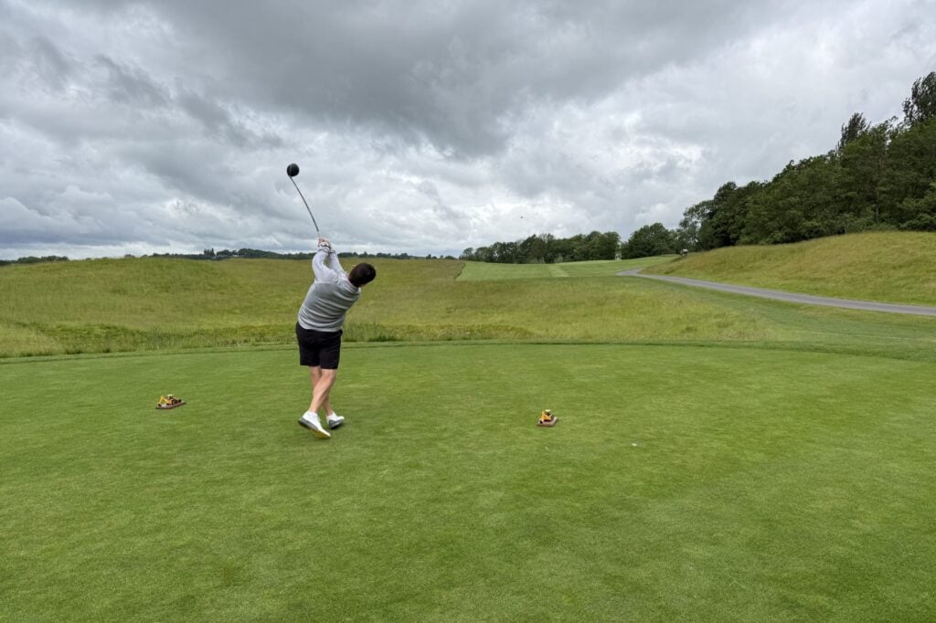 Briggs Equipment Raises £7,120 for St Giles Hospice at JCB Golf Days